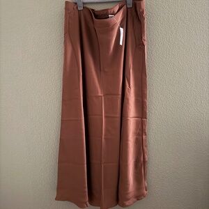 NWT Broze/Copper Satin Midi Skirt XL